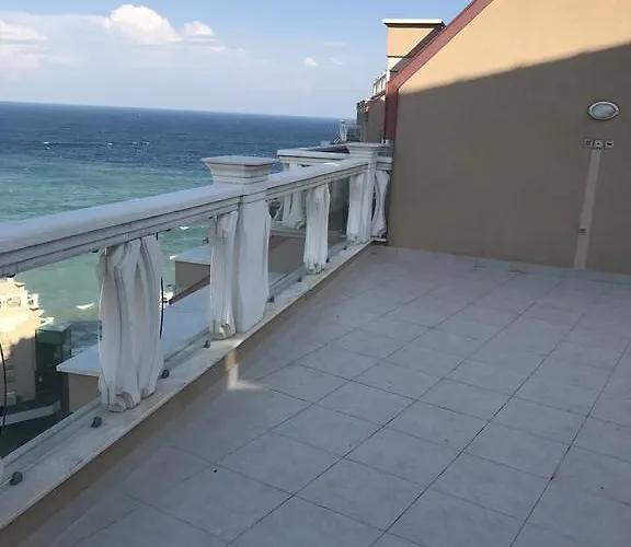 кабакум Apartment Varna